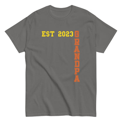 Funny Grandpa Est 2023 Cool T-shirt