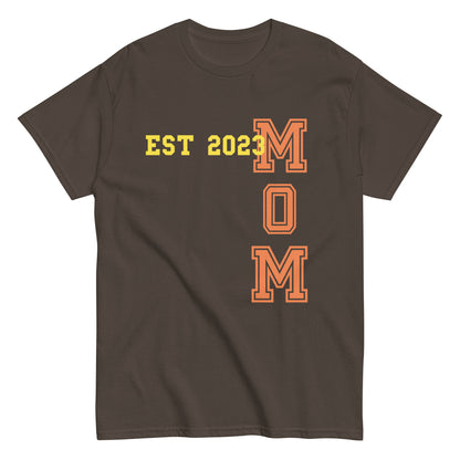 Funny Mom Est 2023 Cool T-shirt